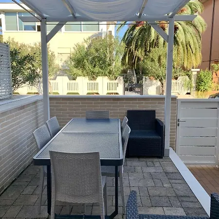 Casa Vacanze/soggiorno Lavoro A